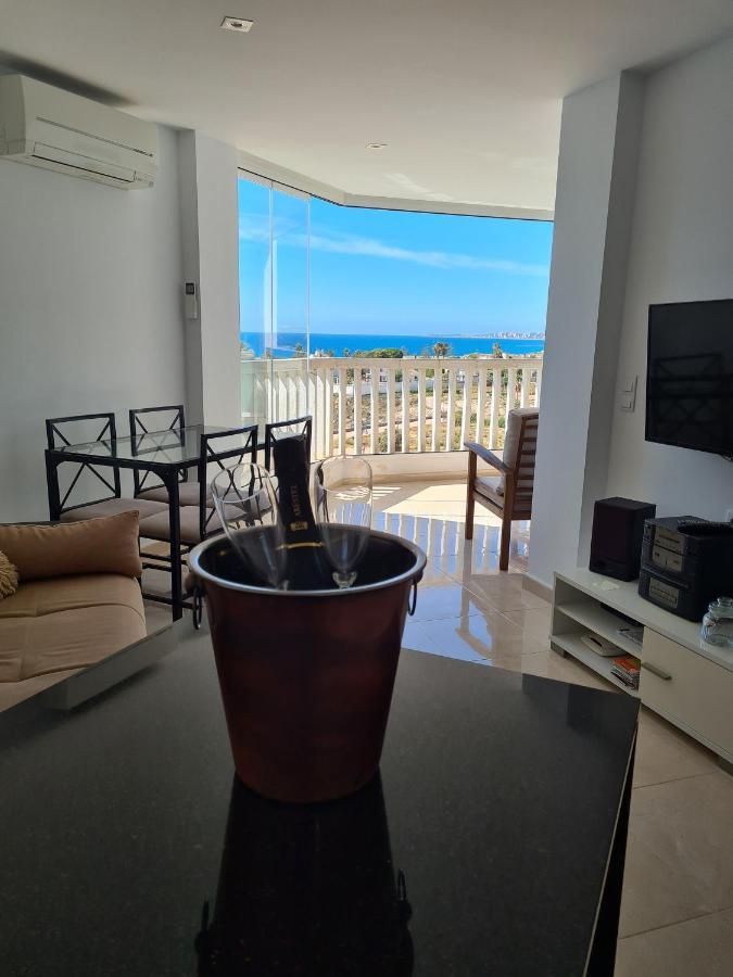 Room In Apartment - 1St Line Top Floor Apartment Carrer del Mar Eksteriør billede